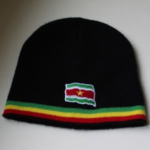 Beanie hat with Surinam flag NWOT